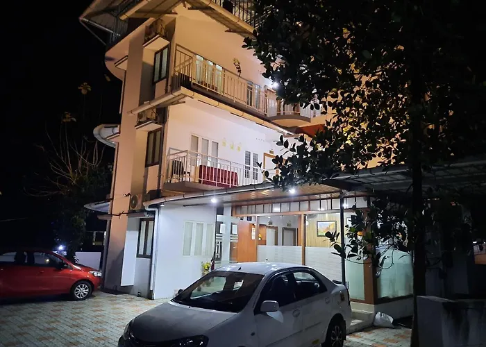 Base9 Cochin Airport Hotel Nedumbassery
